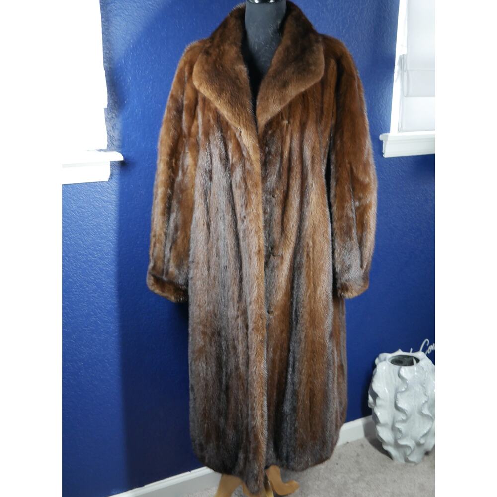 Beautiful Full length Mink Fur Coat Jacket